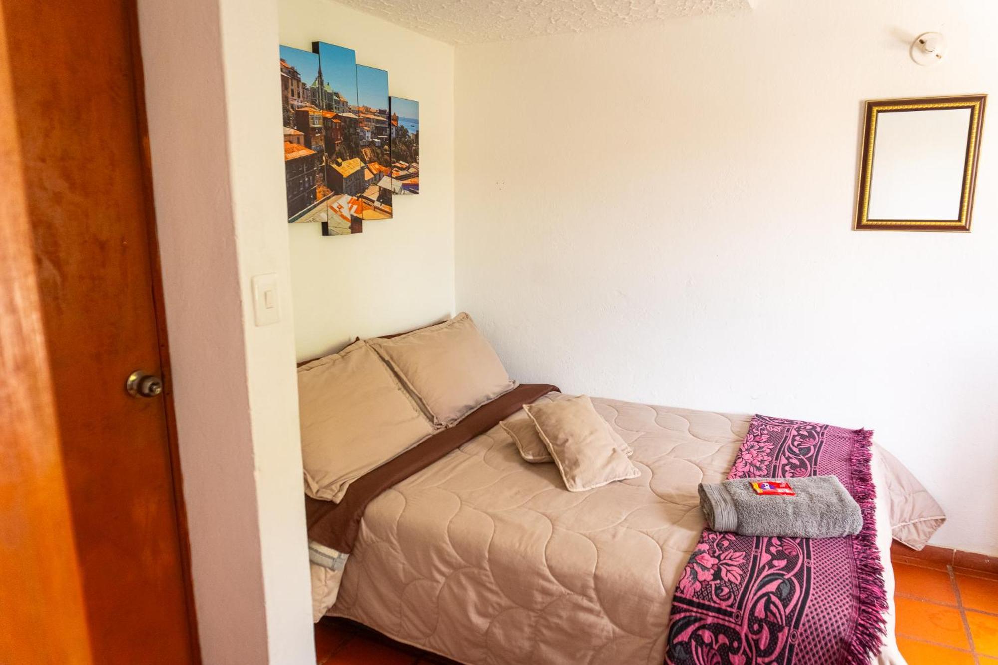 Hospedaje La Casa De Chavela Centro Historico บียาเดเลย์บา ภายนอก รูปภาพ