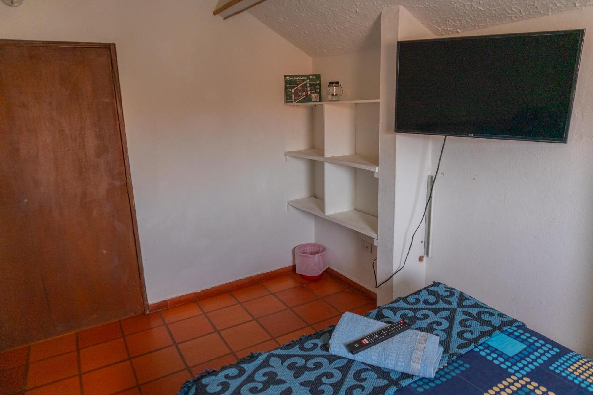 Hospedaje La Casa De Chavela Centro Historico บียาเดเลย์บา ภายนอก รูปภาพ